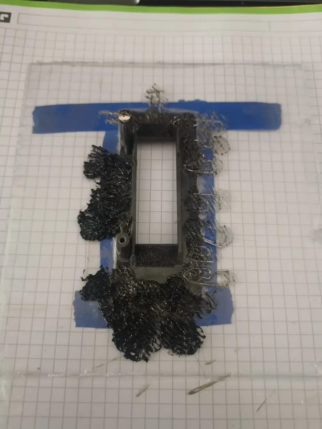 Plastic soldering reinforced with paper clips